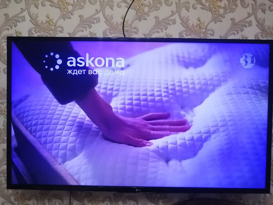 Продам телевизор LED диагональ 49", 124см