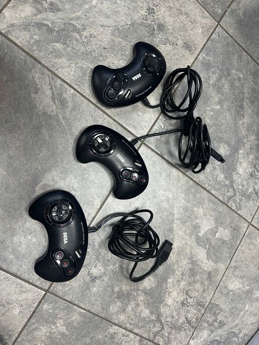 Оригинални контролери 1650  за Sega Mega Drive 1