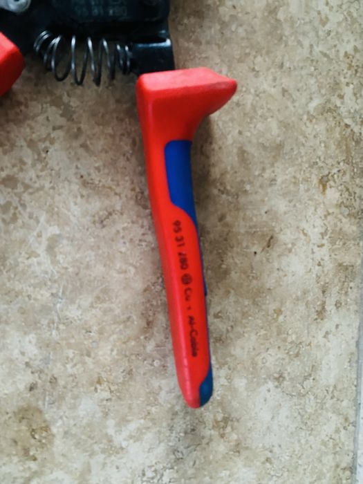 Knipex cleste de taiat cabluri electrice