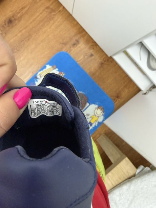 Adidasi tommy hilfiger 27 ,28