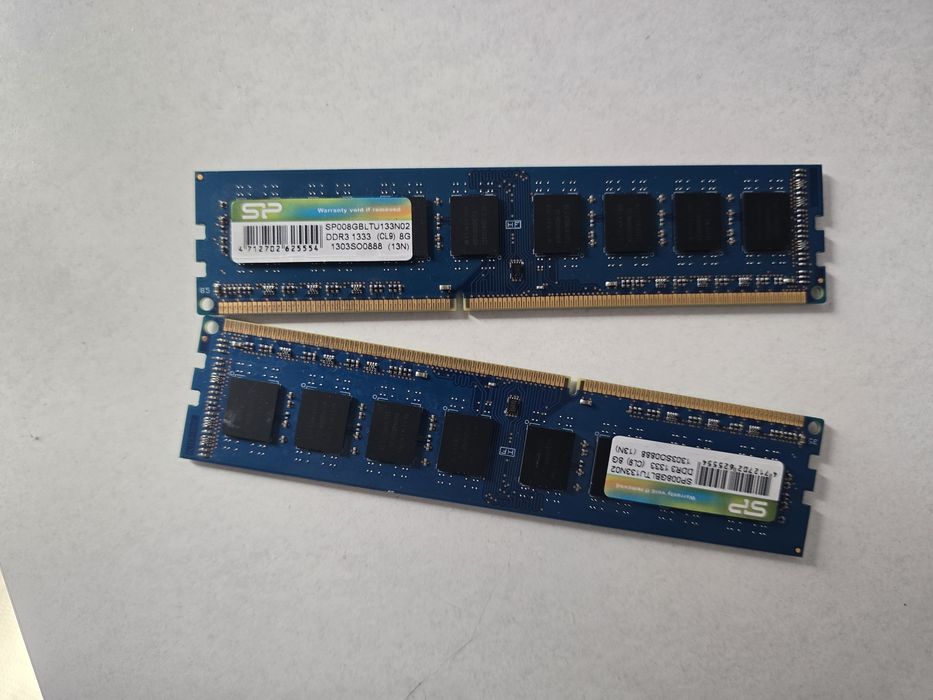 Продам оперативную память ddr3 2x8