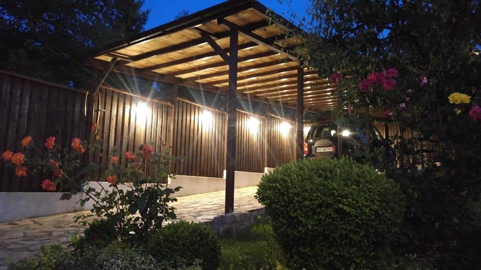 Домашен майстор/вътрешни ремонти/навеси и дървени конструкции