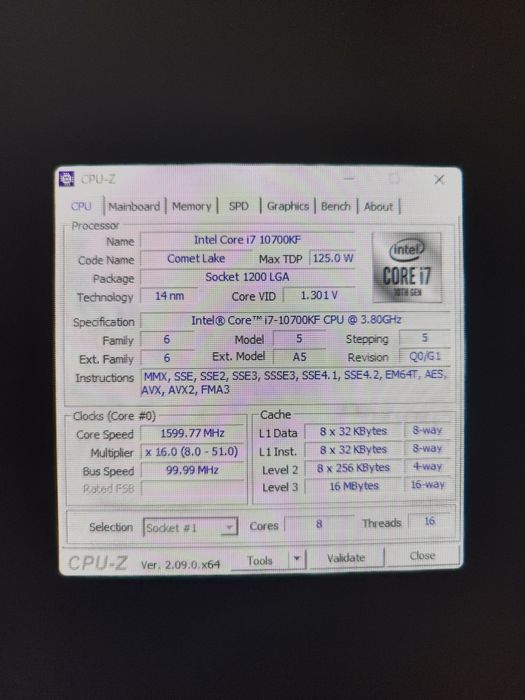 Продам системный блок Core i7 10700