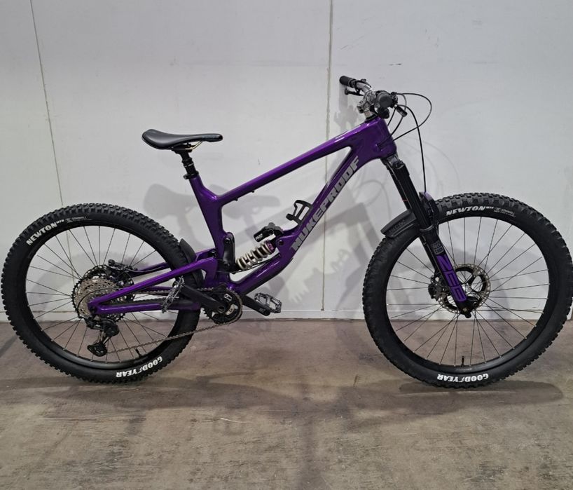 Nukeproof Giga 297 Fast Edition