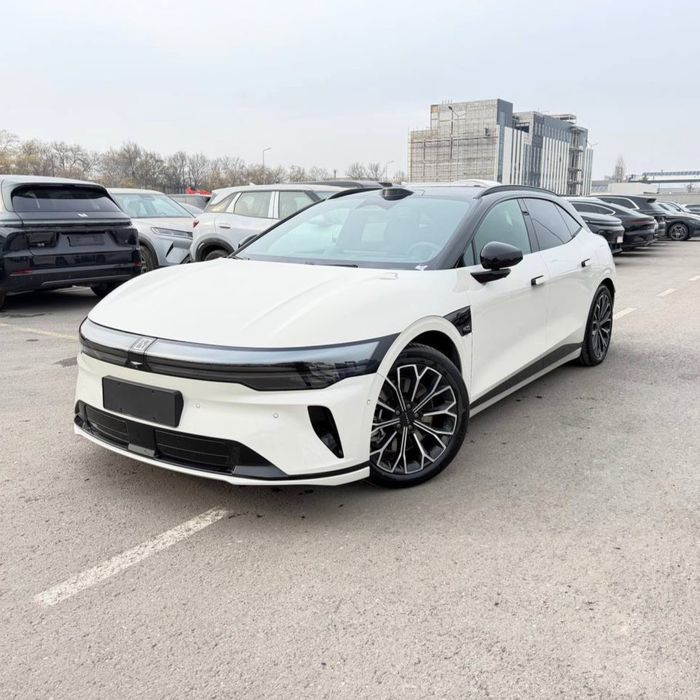 Zeekr 007 GT 2025 йил