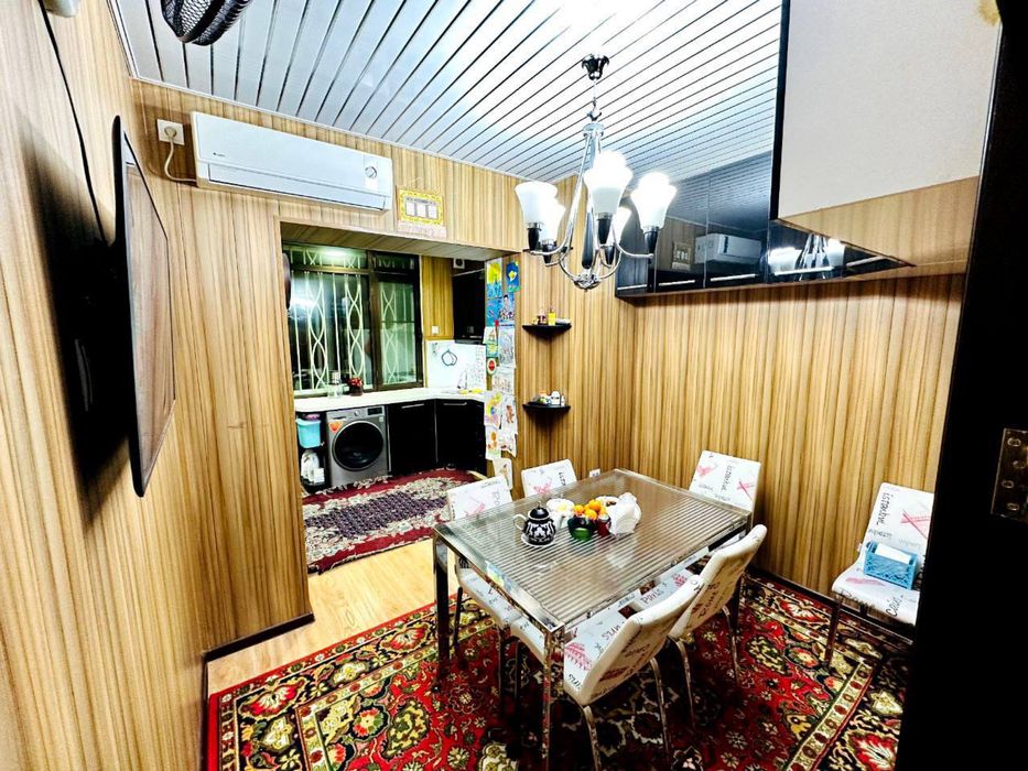 Юнусабад 14 квартал 105 м2 огород +подвал парковка для 3 авто