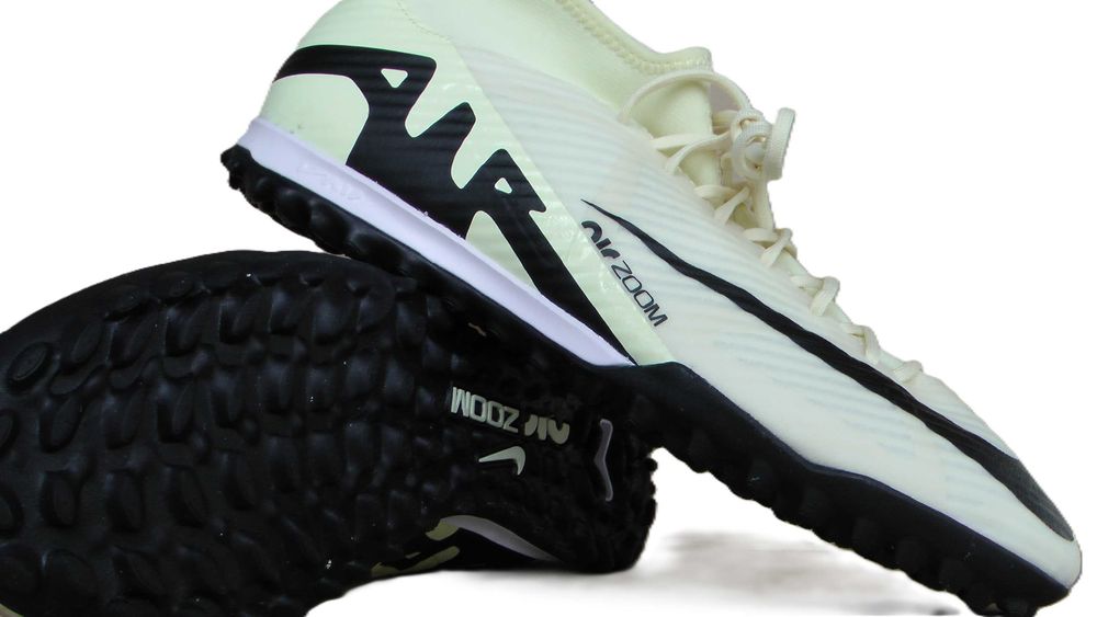 Ghete fotbal sintetic NOI Zoom Superfly 9 Academy marimea 44,5