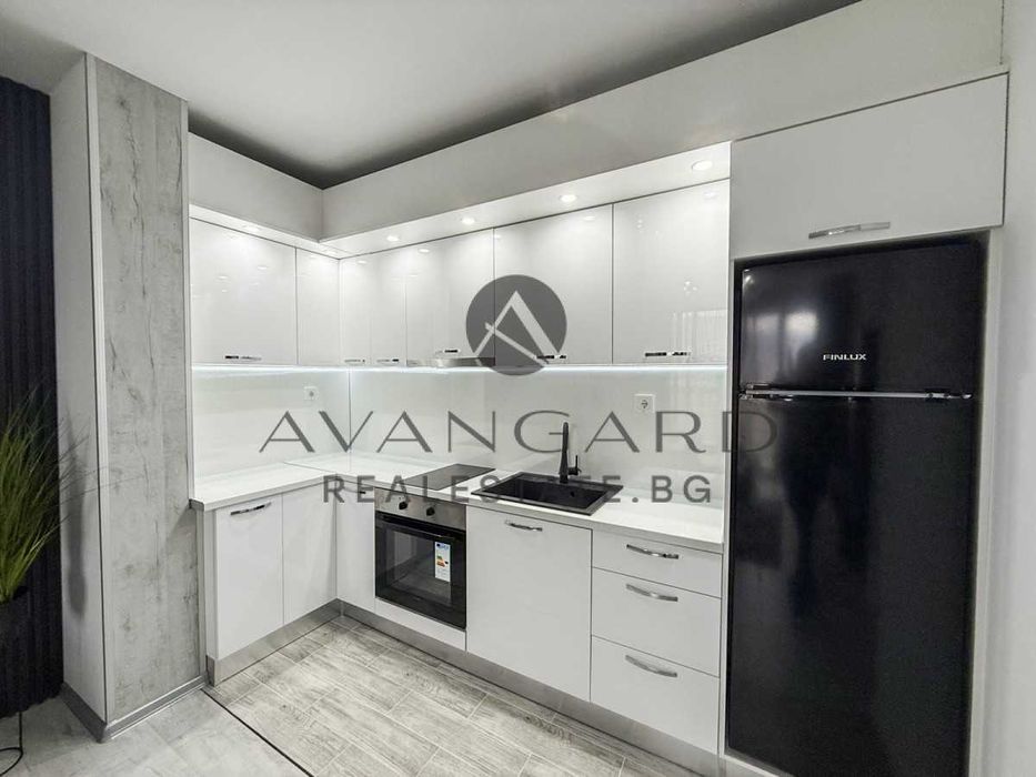 оф.25415 Двустаен обзаведен/ Коматево