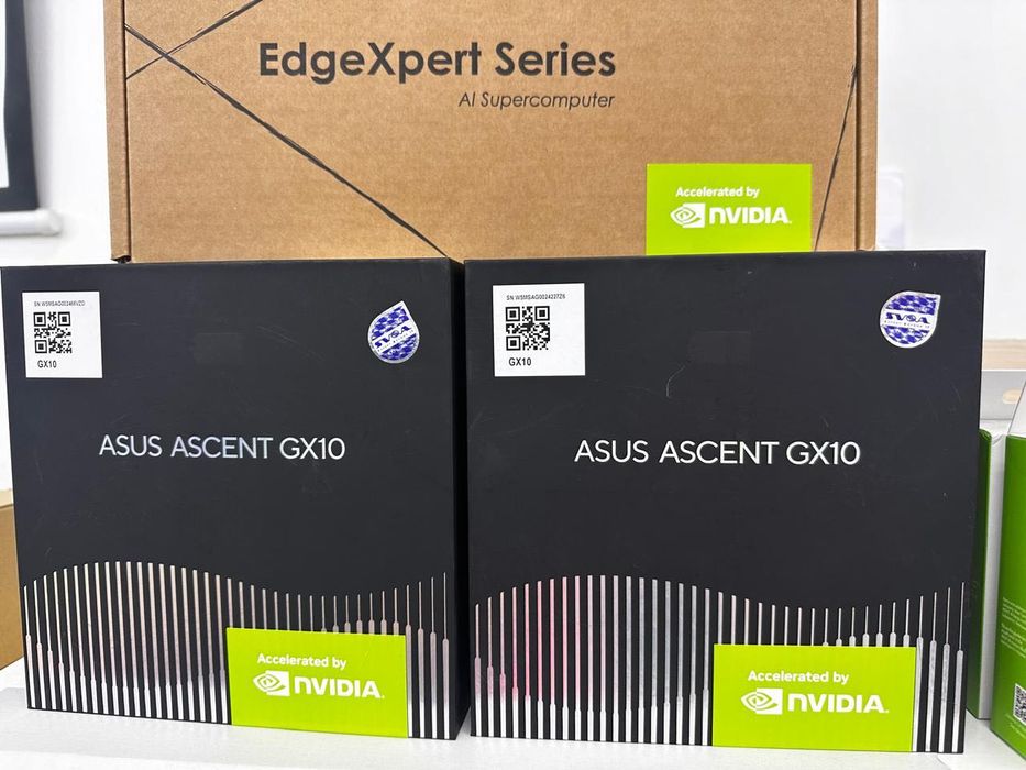 ASUS Ascent GX10 AI Supercomputer 128Gb RAM/4Tb SSD
