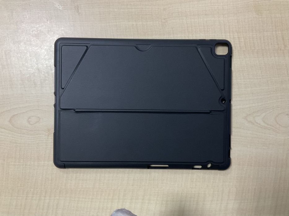 Калъф за таблет.