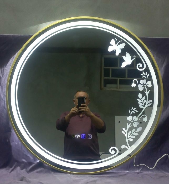 Зеркало с подсветкой на заказ