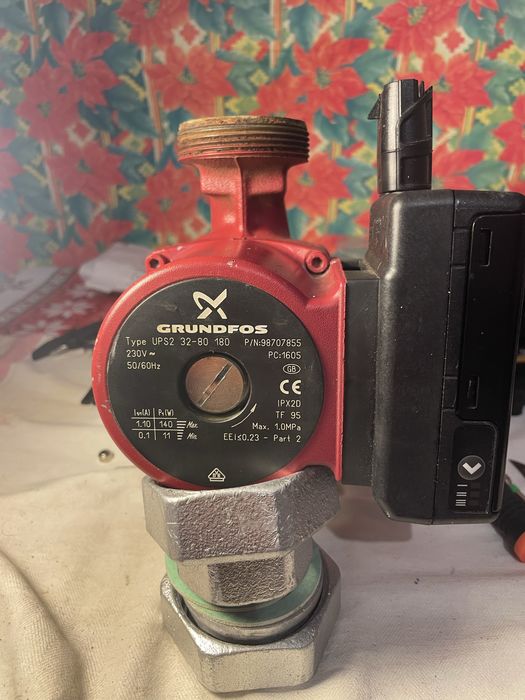 Pompa Apa Centrala GrundFos