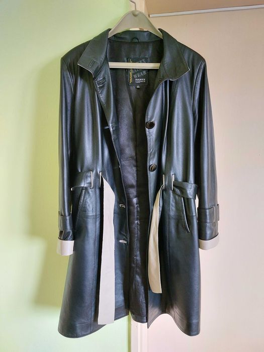 Манто от естесвена кожа