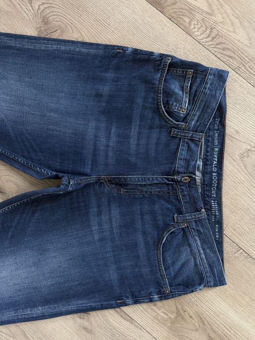 Blugi MUSTANG Buffalo Bootcut Barbati | Marime 36 x 30 (Talie 94 cm)