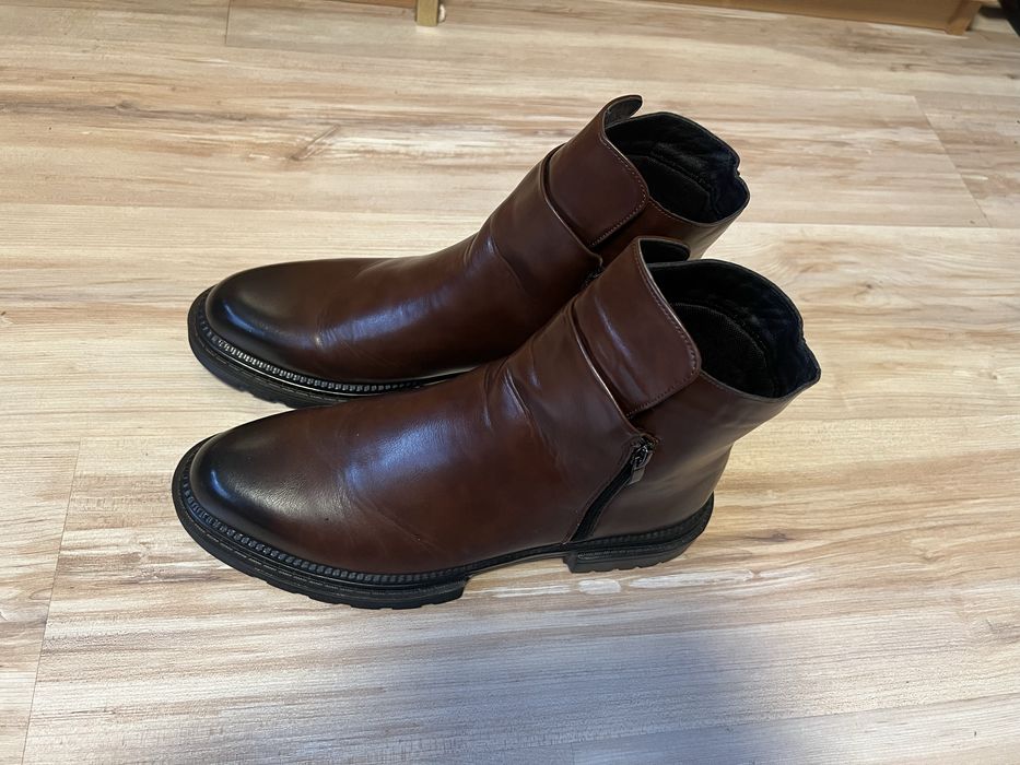 Chelsea Boots чисто нови от еко кожа