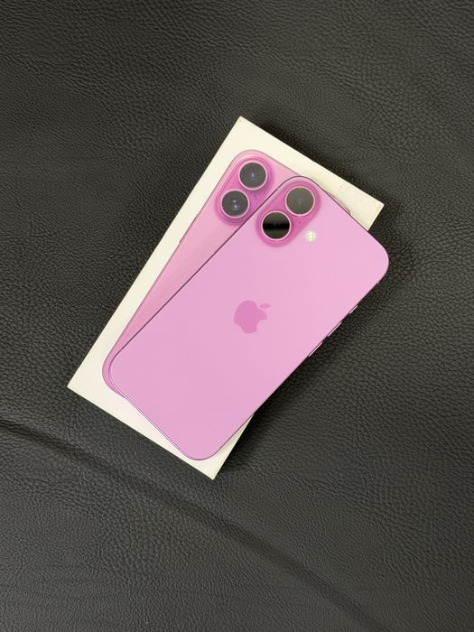 Продавам iPhone 16 32 цикъла