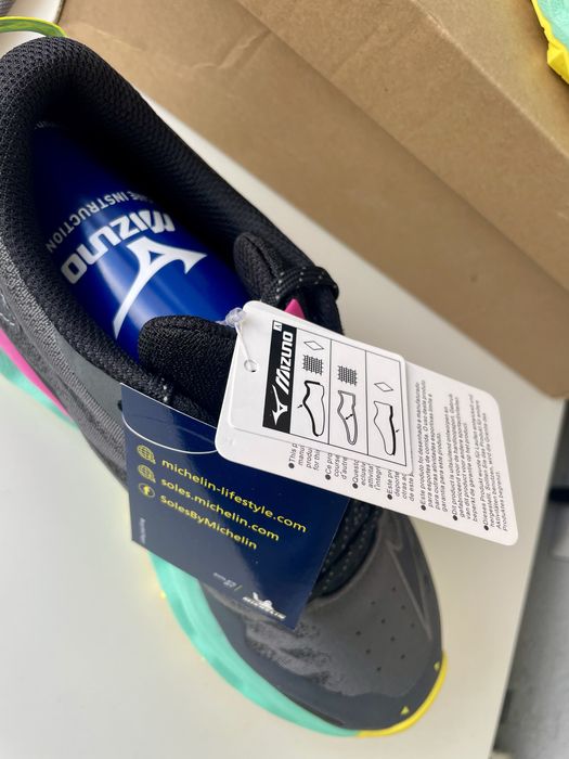 Pantofi de alergare trail Mizuno Wave Daichi 7 Marime 37