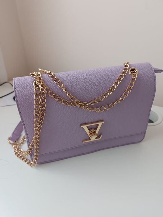 Дамска чанта нова