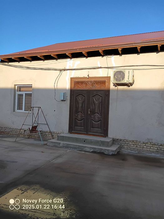 Хива шахрида яшашга тайёр, ховли жой сотилади 65 000 $ келишилади
