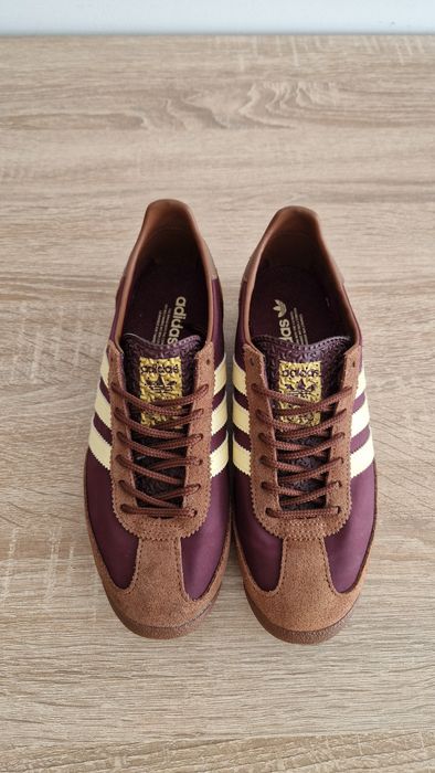 Маратонки Adidas