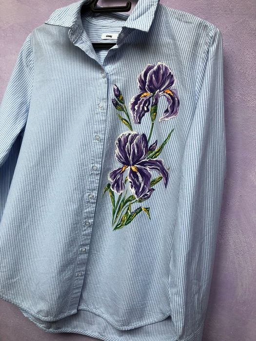 Ръчно рисувана риза с ириси