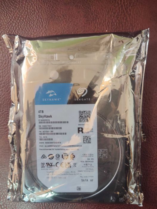 Твърд диск 4TB Seagate SkyHavk