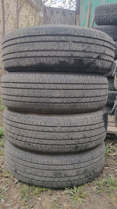 225.65 R17 в хорошом состаяние