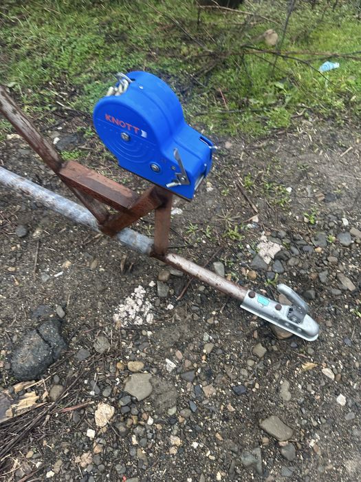 Колесар за лодка до 6м