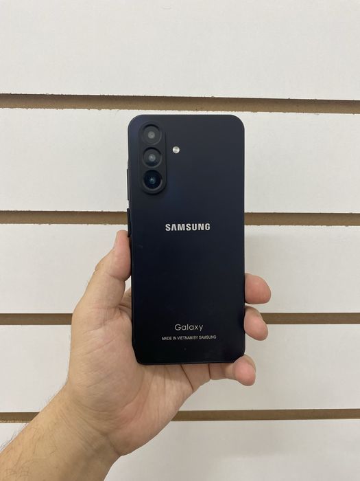 Samsung A74 512gb белый цвет!