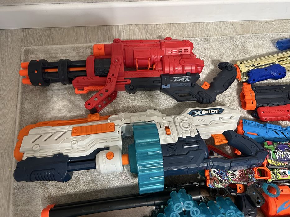 Набор Nerf из автоматов