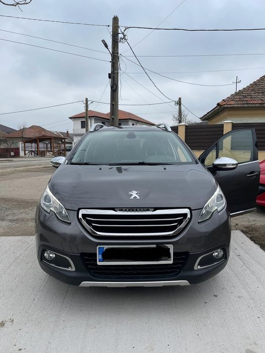 Vând peugeot 2008