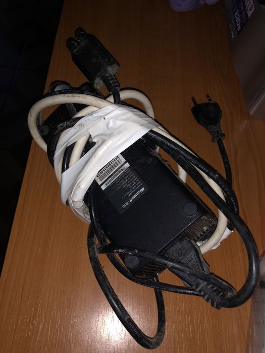 Încărcător pentru Microsoft XBOX 360 Slim