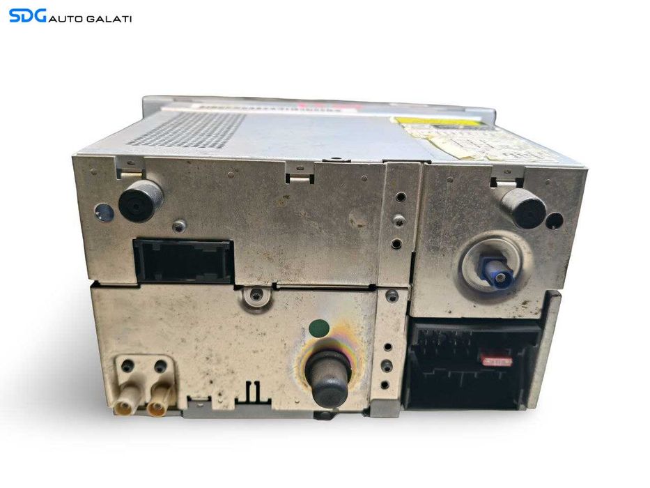 Unitate Radio CD PlayerNavi Navigatie Map Volkswagen Touareg 7L 2002 - 2010 Cod 7L6035177E [LS0658]