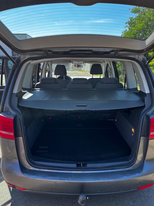 Vând Wv Touran, 5 locuri