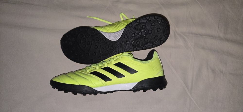 Ghete de fotbal adidas COPA 19.3 TF