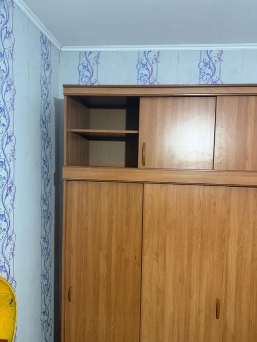 Продам Шифоньер купе! В отличном состоянии!