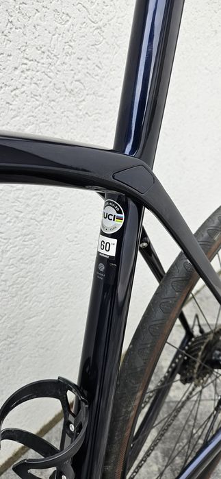 Trek Domane Gen 3 cursiera road bike carbon Shimano 105