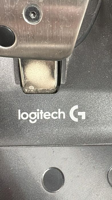 Руль педаль сатылады