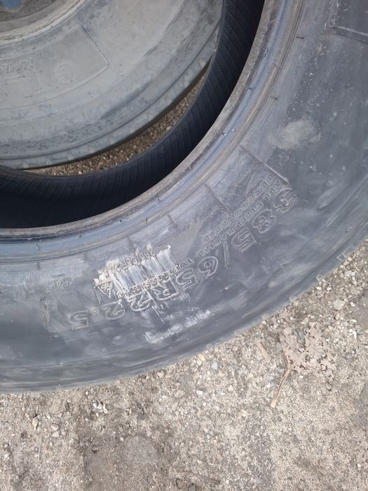 Продам резину 2 балона