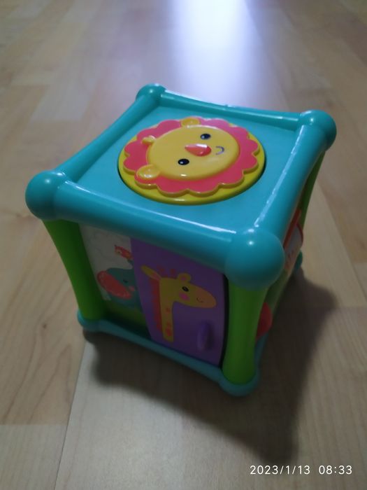 Бебешки образователни играчки на различни цени