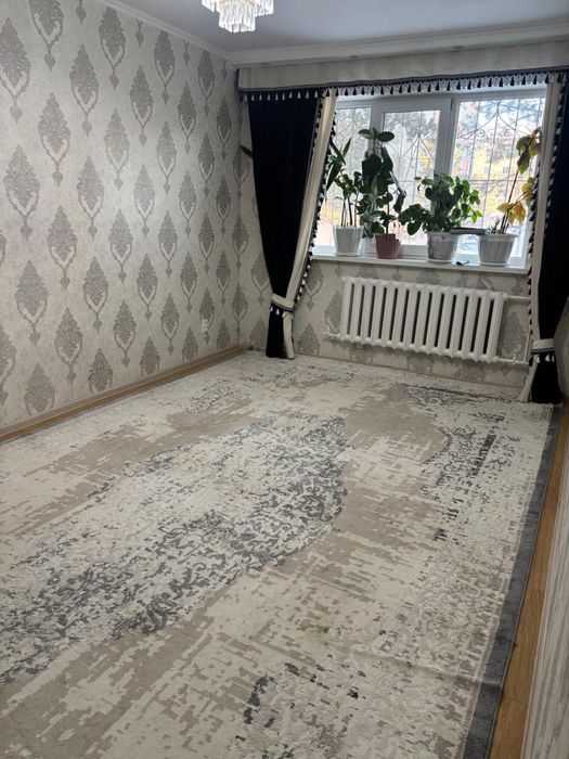 Продам 3 комн.улучшенной план.Р-н Океана