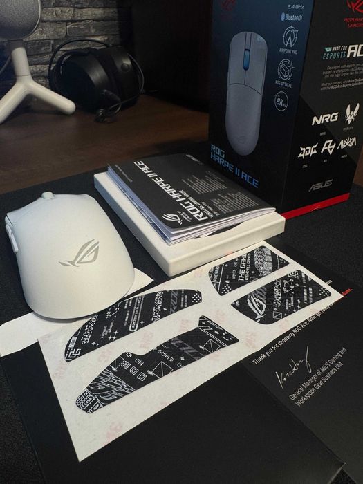 Mouse Gaming Wireless ASUS ROG HARPE II ACE, 42000DPI,8K Wireless Technology, 48g. Alb. Garantie.