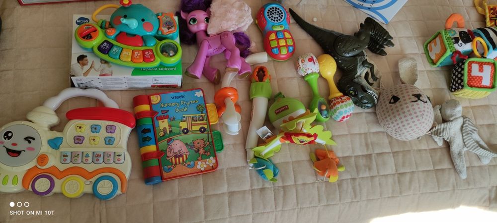 Играчки за мъници