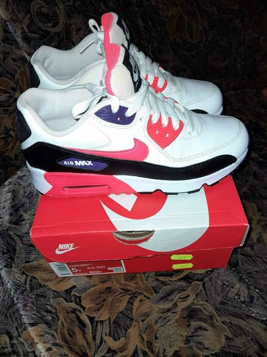 Adidași nike air max