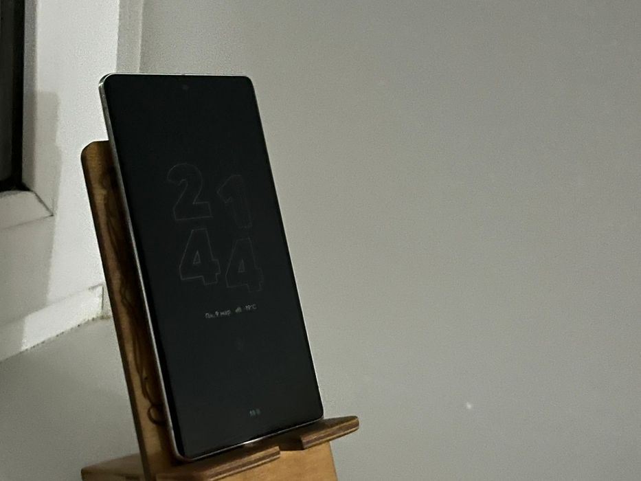 Пиксель 7 про 128