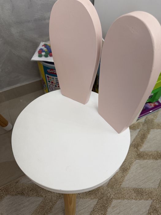 Masa lemn copii roz cu alb