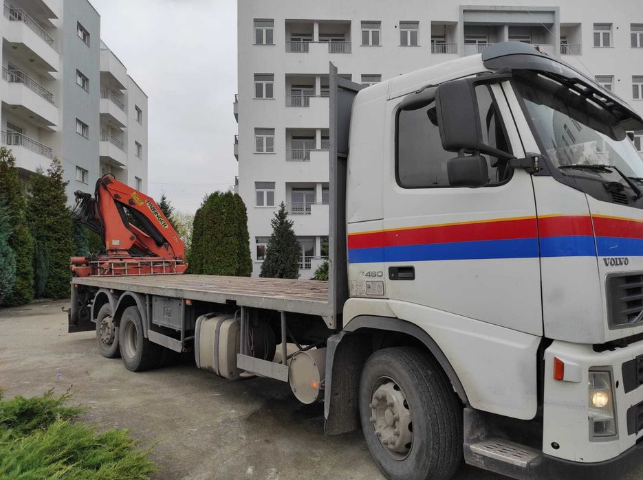 Inchiriere camion cu macara - Premium Utilaje - Macarale Bucuresti - Inchiriez automacara