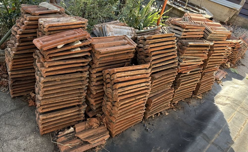 Продавам Керемиди