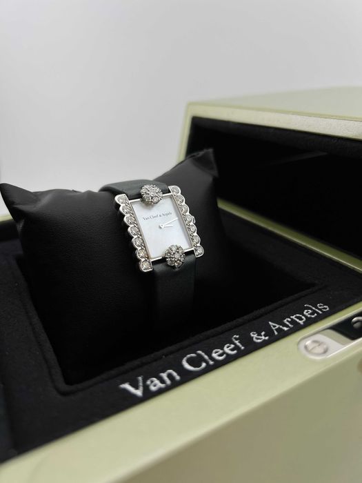 Женские часы Van Cleef