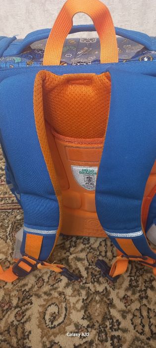 Школьный рюкзак в хорошем состоянии
